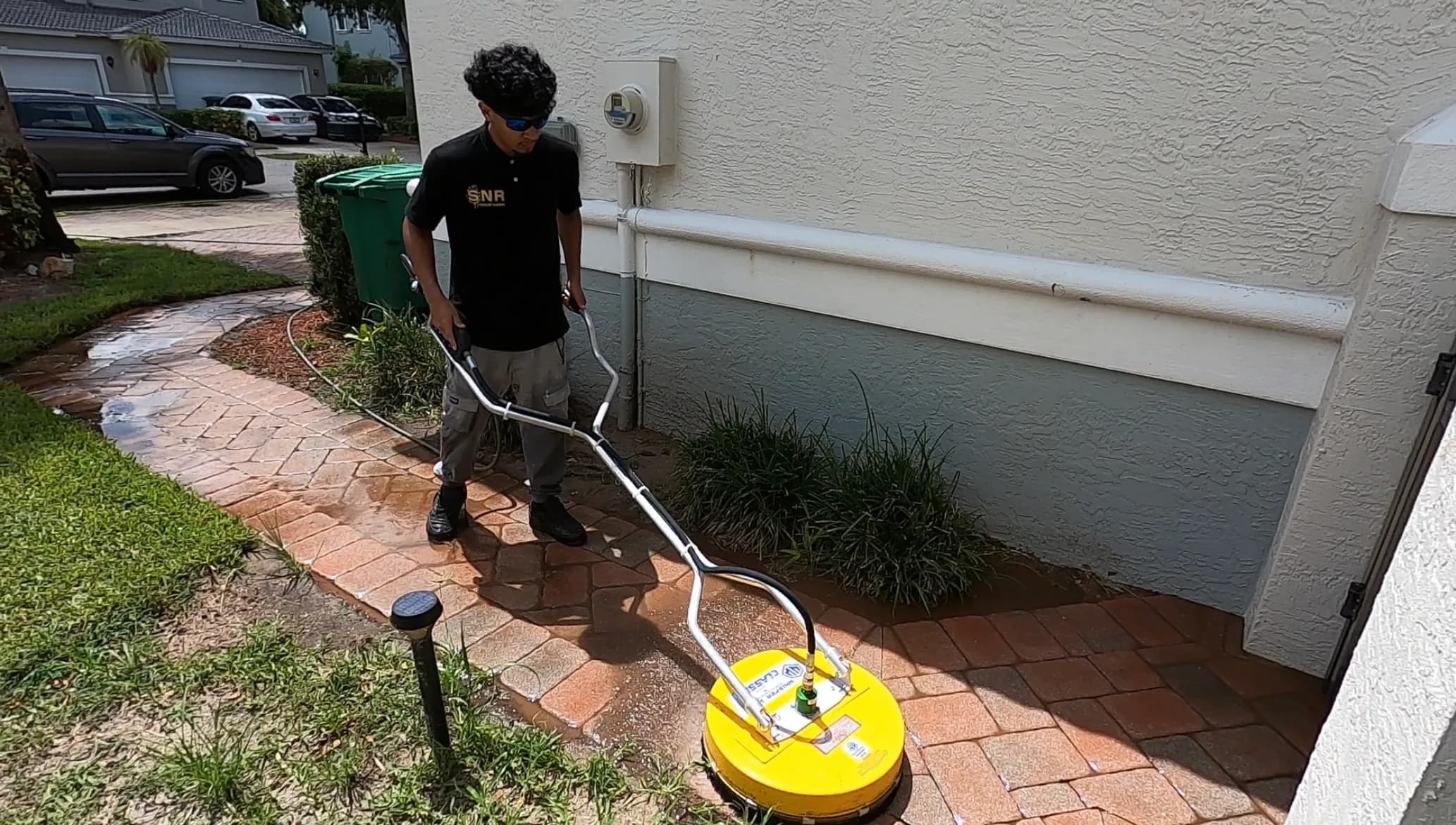 Dumpster Pad Cleaning - Dumpster pad cleaning