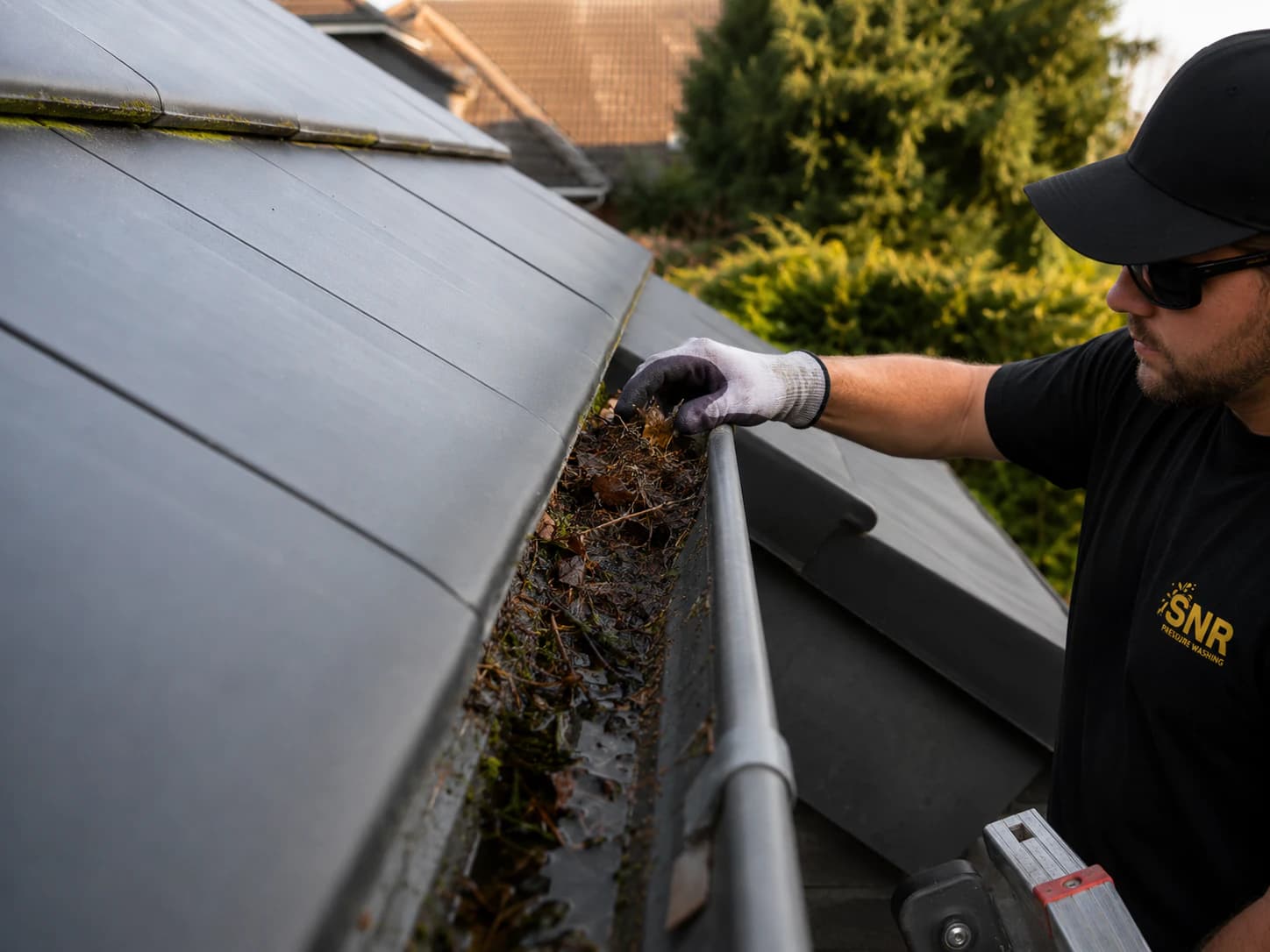 Storm Gutter Cleaning - Storm gutter cleaning
